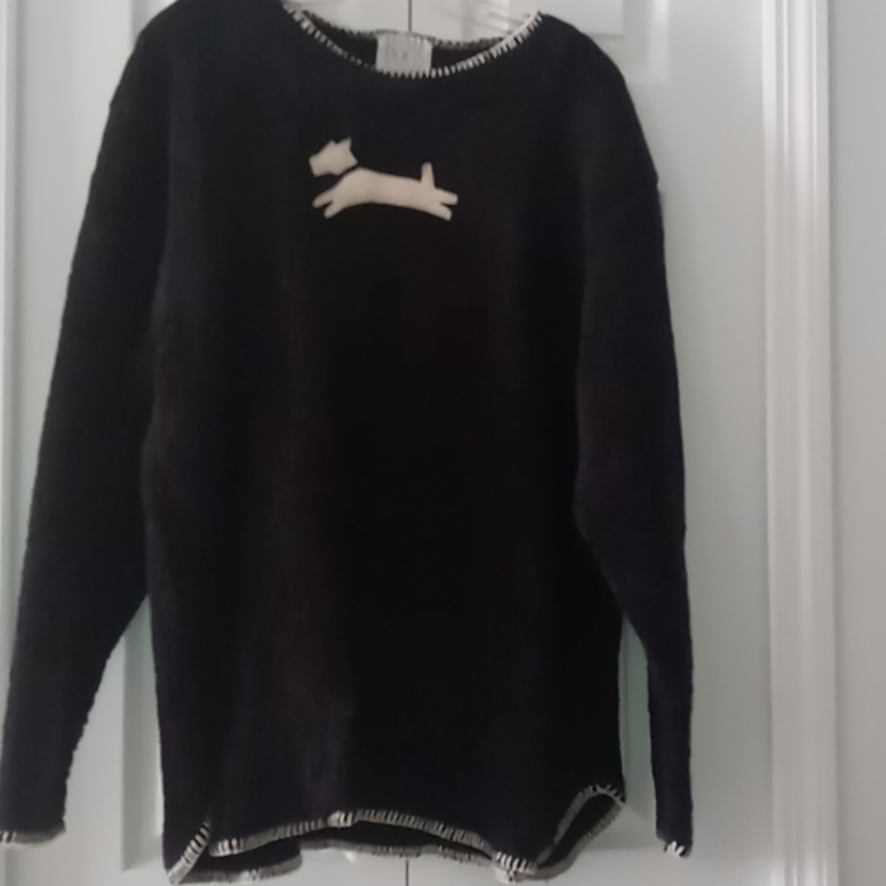 Sweater - Picture 3 of 10
